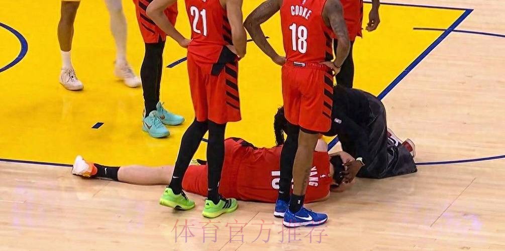 开拓者97-119惨败勇士,巴特勒16分,杨瀚森3分2板 开拓者97-119惨败勇士,巴特勒16分,杨瀚森3分2板