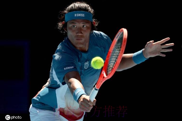 张之臻0-3不敌18号种子塞伦多洛止步澳网首轮 张之臻0-3不敌18号种子塞伦多洛止步澳网首轮